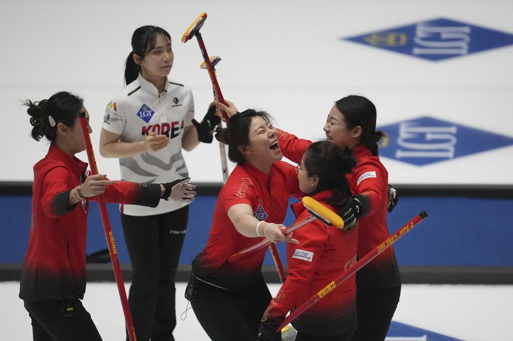 你觉得这个发型咋样？维尼修斯在新赛季伊始更换了发型